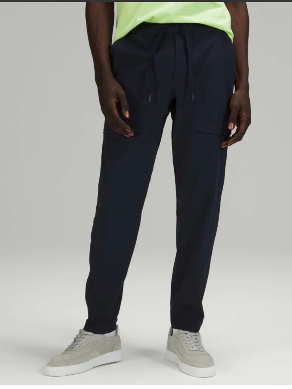 Men’s Lululemon Bowline Pant 30" Stretch Ripstop in Classic Navy - Size XS